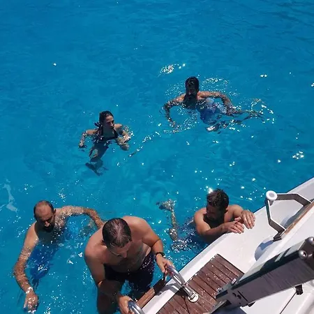 船屋 Cleopatra Boat Corfu Corfu (city)